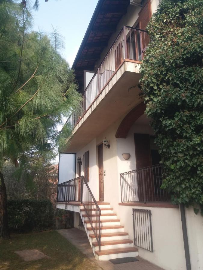 I Pini B&B Castagnito Dış mekan fotoğraf
